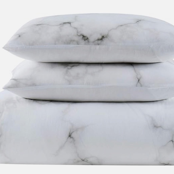 Vince Camuto Amalfi Duvet Cover Set Collection NWT - Picture 2 of 4